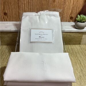 Pottery Barn Huntington Slipcover - Cream